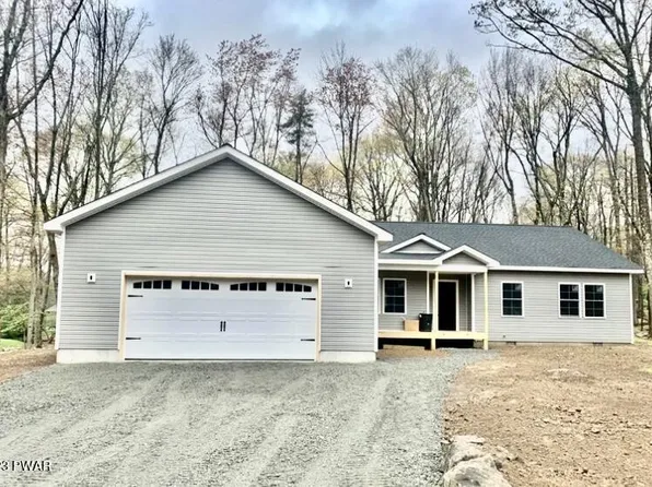 115 Yellow Wood Dr, Milford, PA 18337