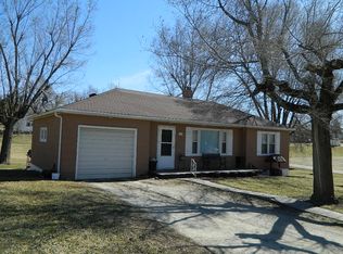 206 N. Front St., Grant City, MO 64456
