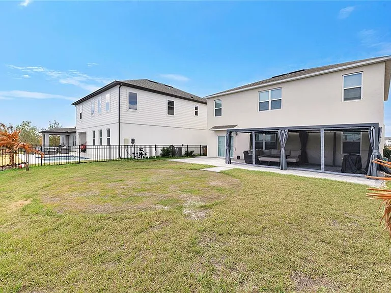 473 Archway Pl — Photo 3
