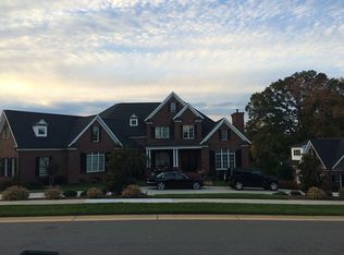 812 Osprey Ridge Rd, Winston Salem, NC 27106