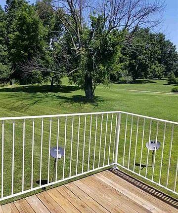 5th image of 206 Mountain Golf Dr