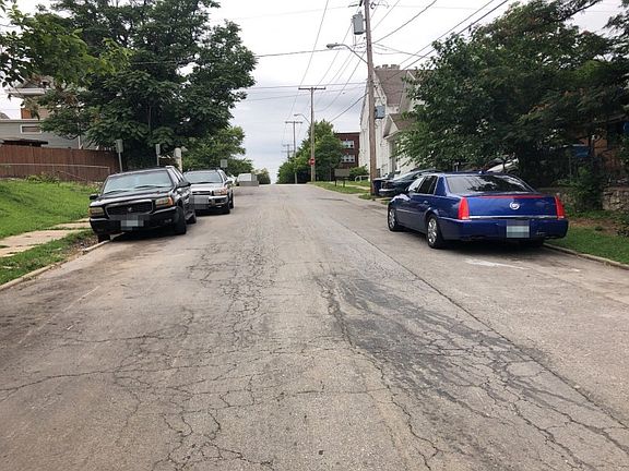 4th image of 2917 E 25th St
