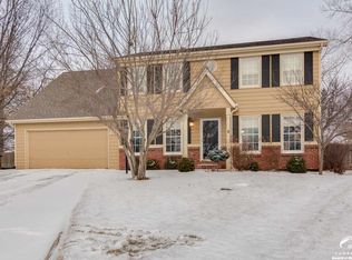 1216 Chadwick Ct, Lawrence, KS 66049