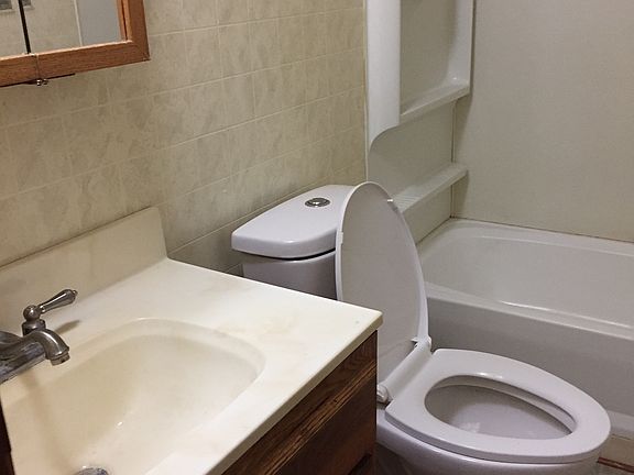 3rd image of 606 W Park Ave Trlr 27