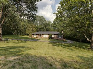 861 Forest Acres Dr, Nashville, TN 37220