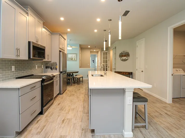 4692 Arboretum Cir #102 — Photo 11