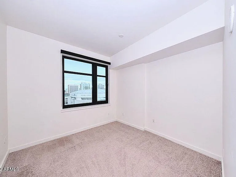 310 S 4th St #605 — Photo 17