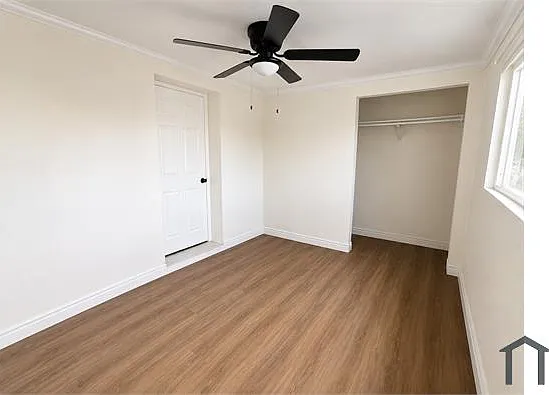 564 W 21st St — Photo 5