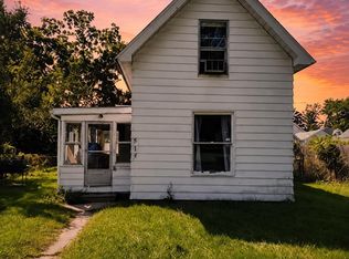 807 Allen St, South Bend, IN 46616