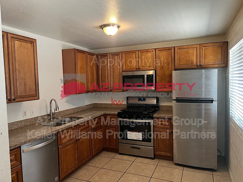207 S 3rd St #8
