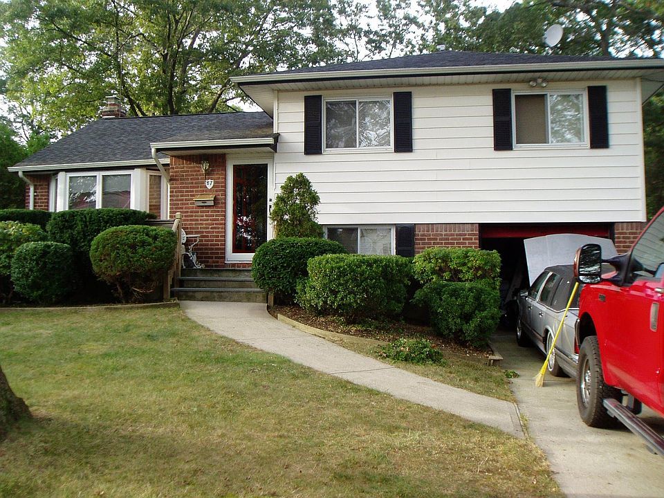 1st image of 87 Ryder Ave