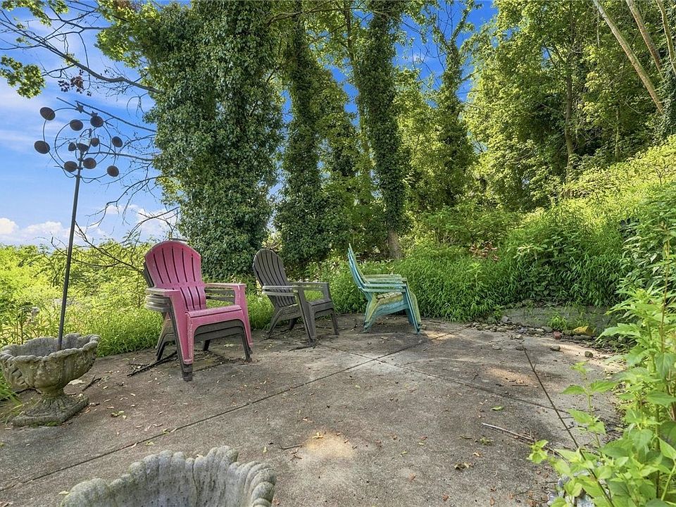 34th image of 2740 Steiner St