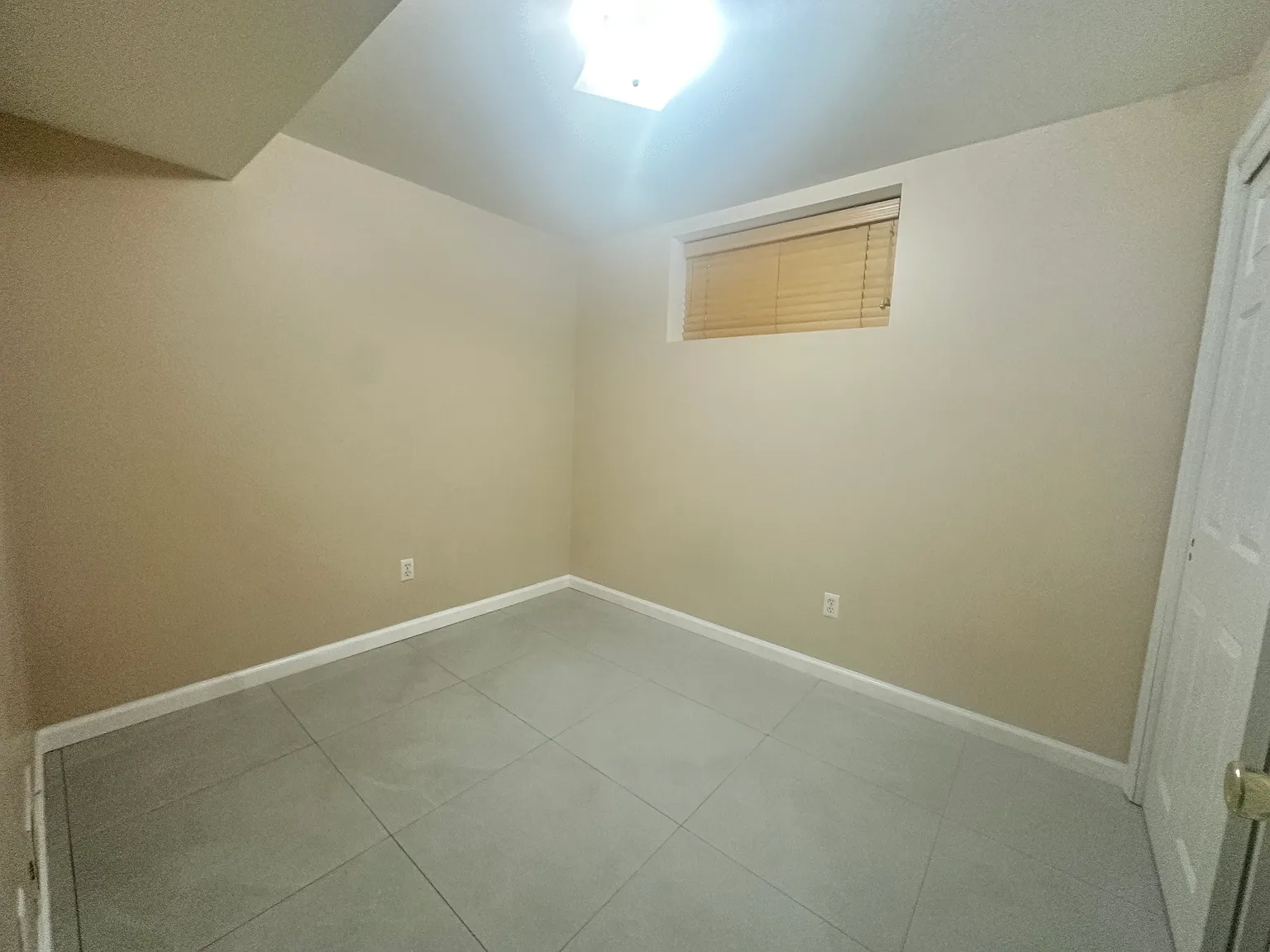 65 Lion St — Photo 4