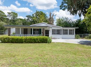 449 SE Defender Dr, Lake City, FL 32025