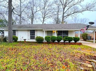 1732 McQuaid Dr, Baton Rouge, LA 70810