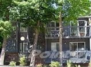 6231 Hidden Creek Dr, Lorain, OH 44053