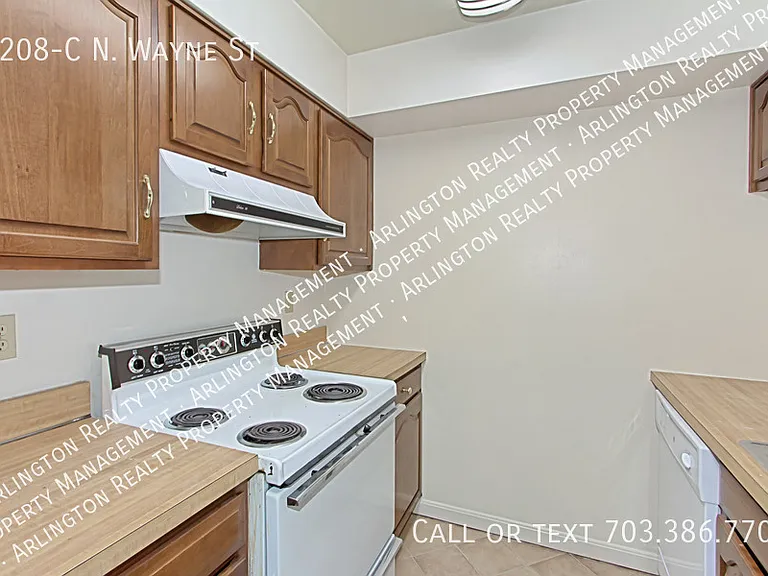 1208C N Wayne St — Photo 11