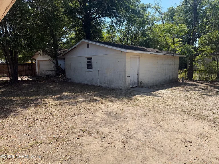 7336 Merrill Rd — Photo 6