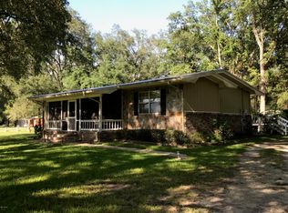 2168 Indiana Ave, Grand Ridge, FL 32442