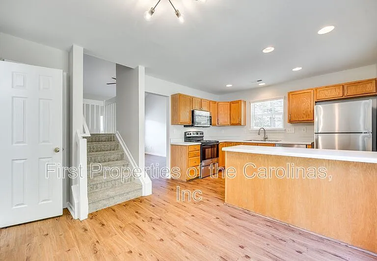 14139 Tranters Creek Ln — Photo 10