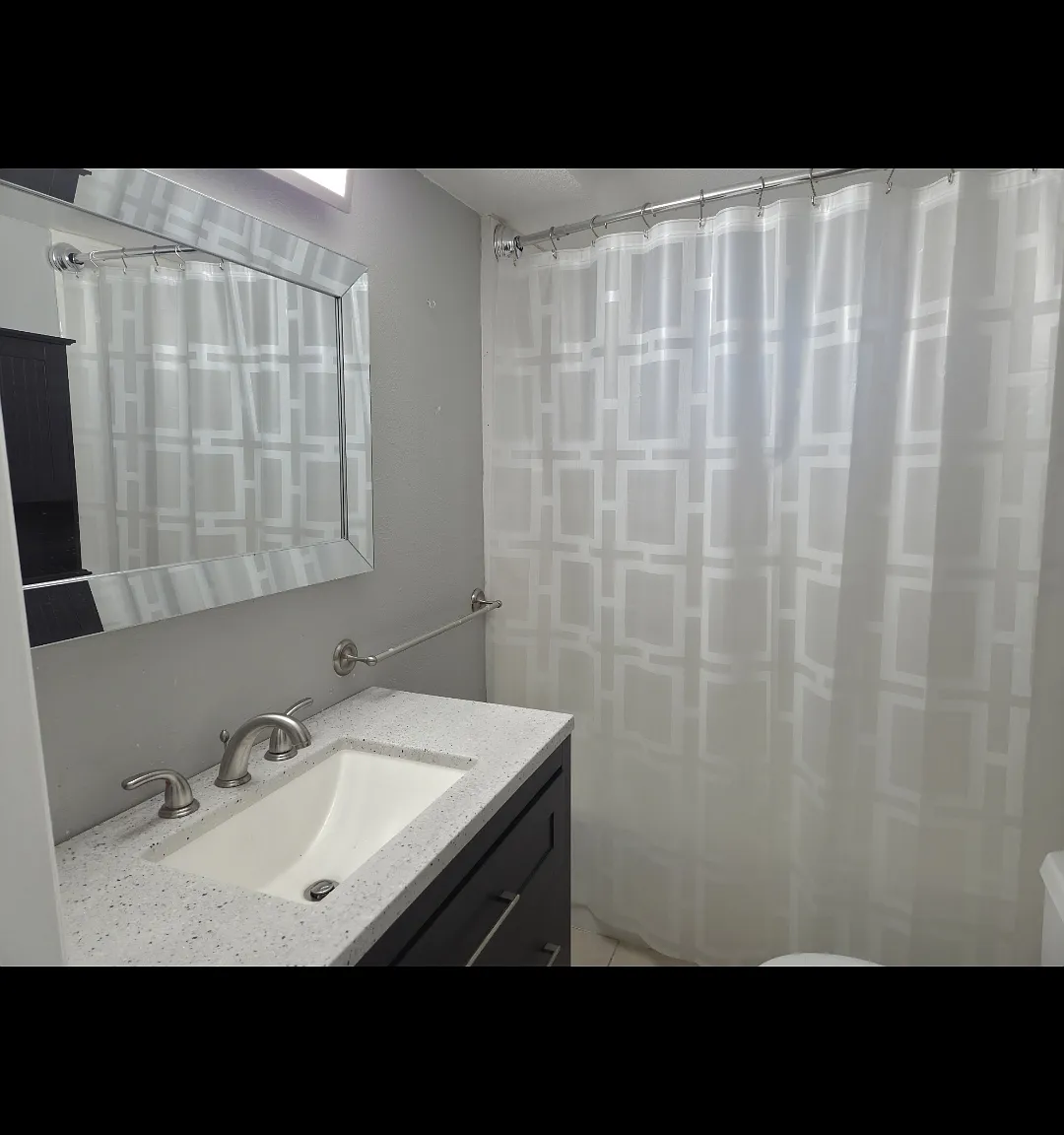 3 bed, 1700 sqft, $2,400 — Photo 4