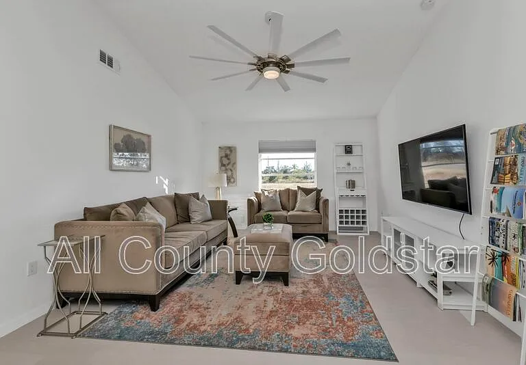 9509 Saint Paul Dr — Photo 24