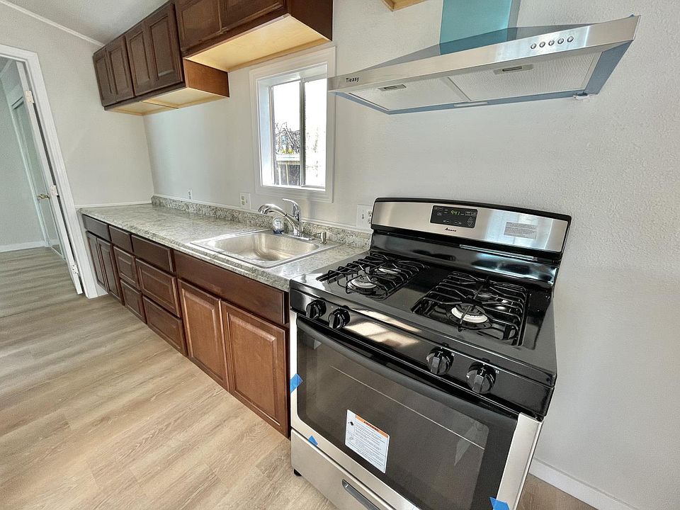 1st image of 527 McLaughlin Ave #310