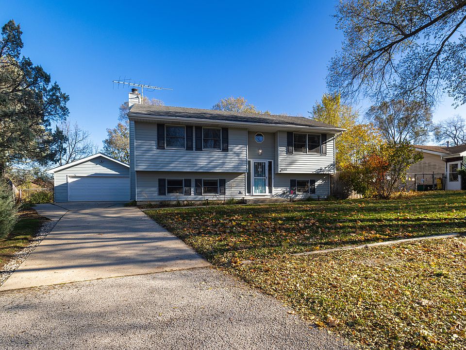 1st image of 35211 N Rand Hill Dr