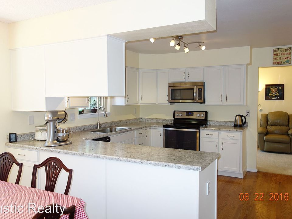 1st image of 9054 Estebury Cir
