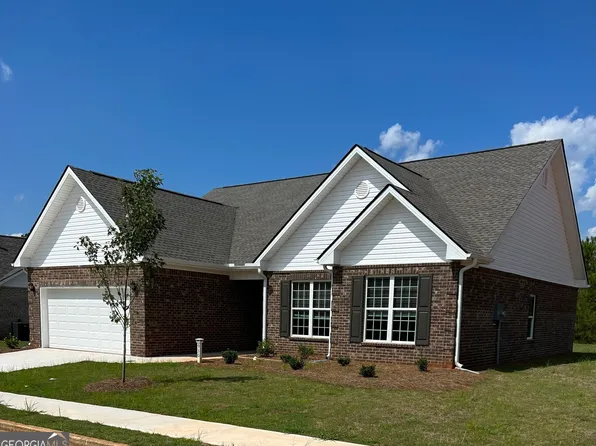180 Park Place Trl, Social Circle, GA 30025