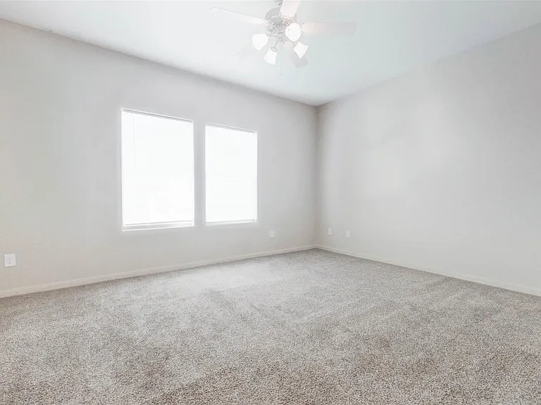 8611 Beviamo St — Photo 11