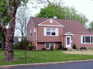 69 Westwood Rd, Yonkers, NY 10710