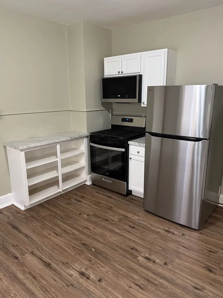 Buffum 4 unit — Photo 2