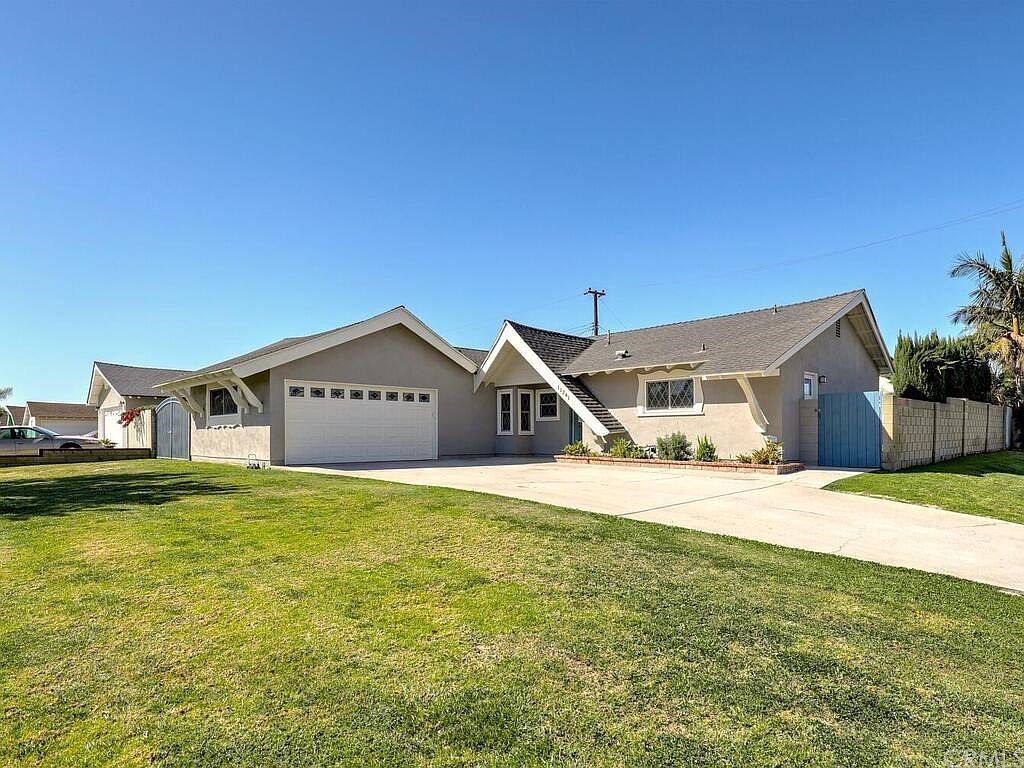 11241 Cherry St, Los Alamitos, CA 90720 Zillow
