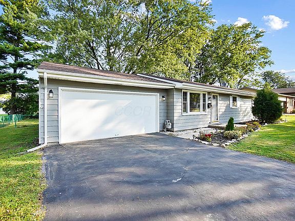 4th image of 796 Wooddale Dr