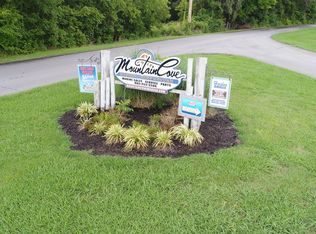 1590 Dyke Rd, Sevierville, TN 37876