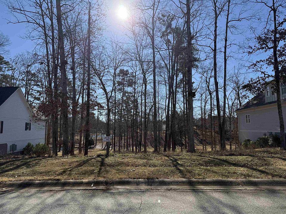 2nd image of 1030 Willow Trl #15