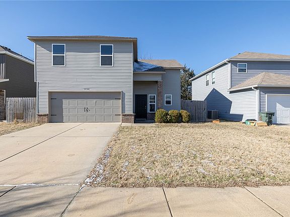 3rd image of 5086 W Claxton Cir
