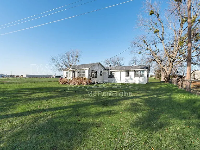 192 Diamond Ranch Rd — Photo 1