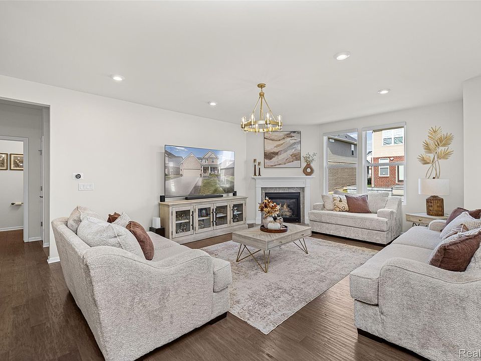 3829 Summit Dr, photo 8