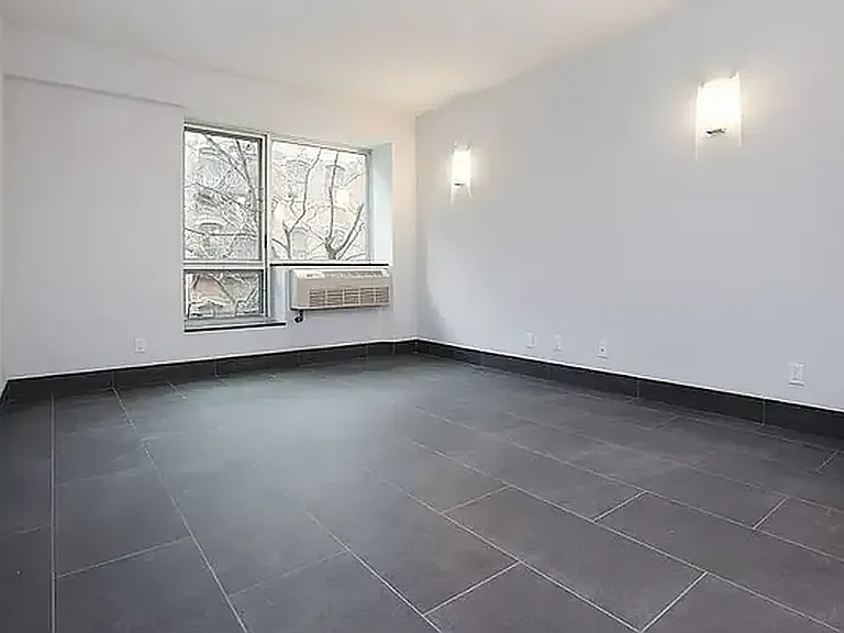 164 Attorney St #604 — Photo 2