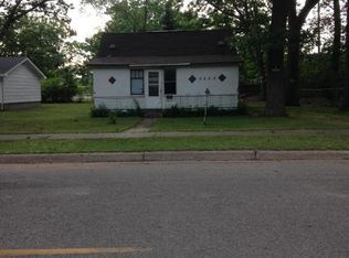 2622 Wood St, Muskegon Heights, MI 49444