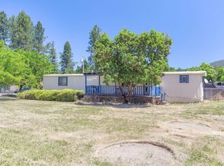 151 Pesterfield Pl, Grants Pass, OR 97526