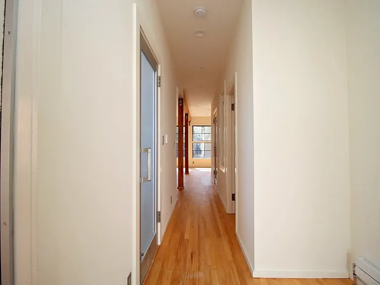 254 Ritch St — Photo 9