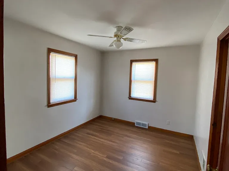 1115 N Dewey St — Photo 6