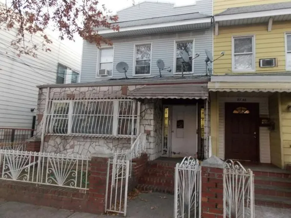 9748 Corona Ave, Flushing, NY 11368