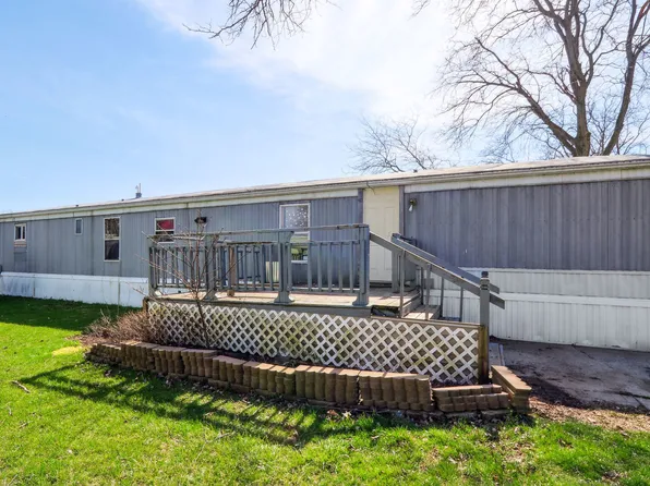 4809 W Windsor Rd #D18, Champaign, IL 61822