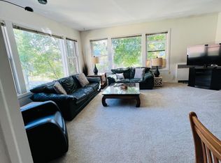 1406 Lake Blvd #2, Saint Joseph, MI 49085