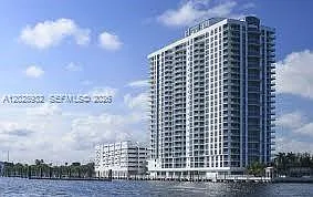 17111 N Biscayne Blvd #1703 — Photo 4