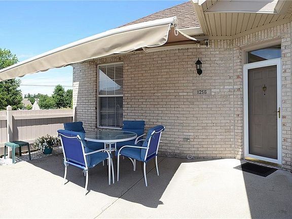 2nd image of 11256 Winding Wood Ct #16/62